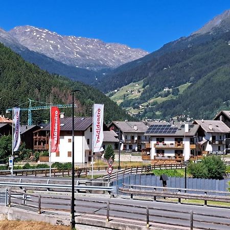 Residence Raethia Tra Bormio E Livigno Pradelle ภายนอก รูปภาพ