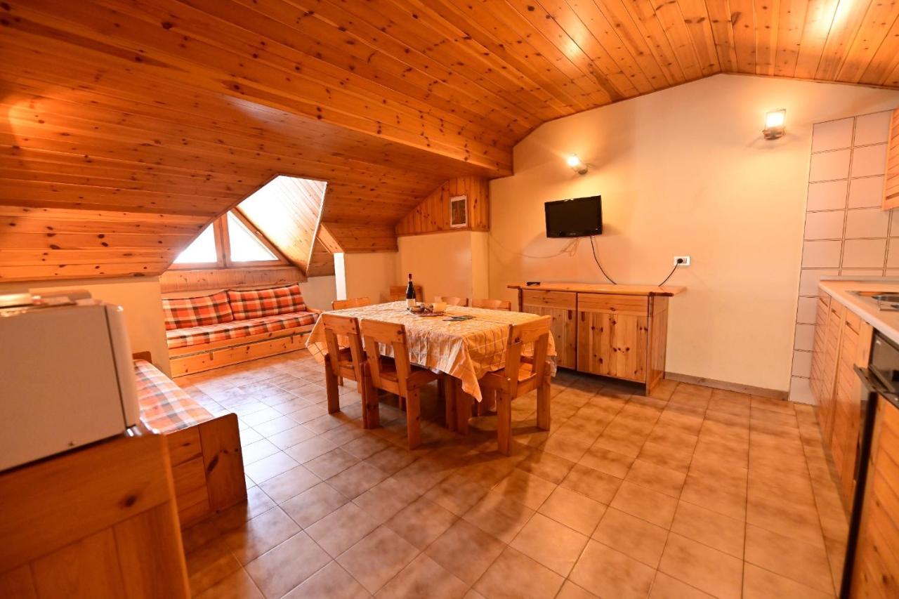 Residence Raethia Tra Bormio E Livigno Pradelle ภายนอก รูปภาพ