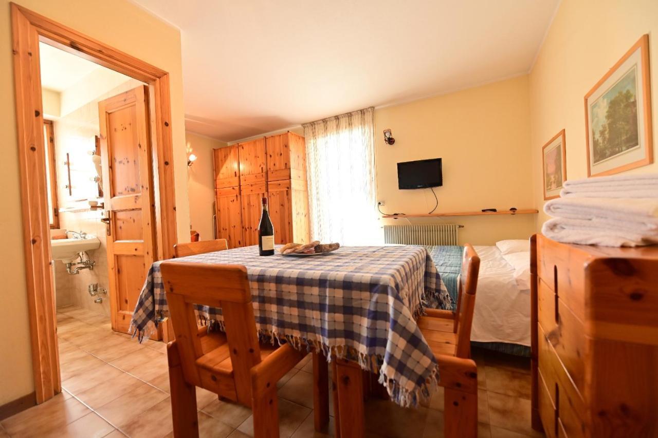 Residence Raethia Tra Bormio E Livigno Pradelle ภายนอก รูปภาพ