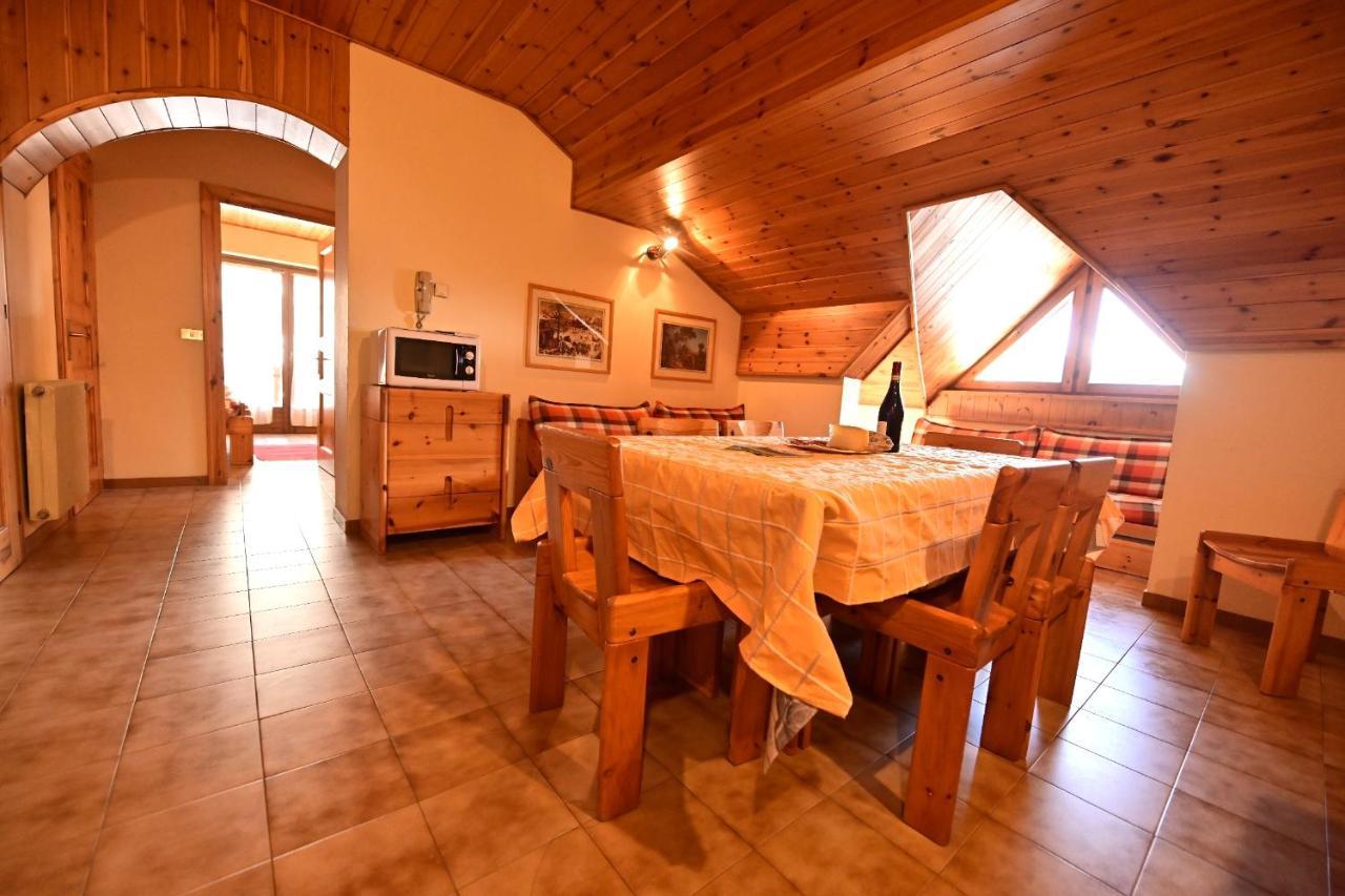 Residence Raethia Tra Bormio E Livigno Pradelle ภายนอก รูปภาพ