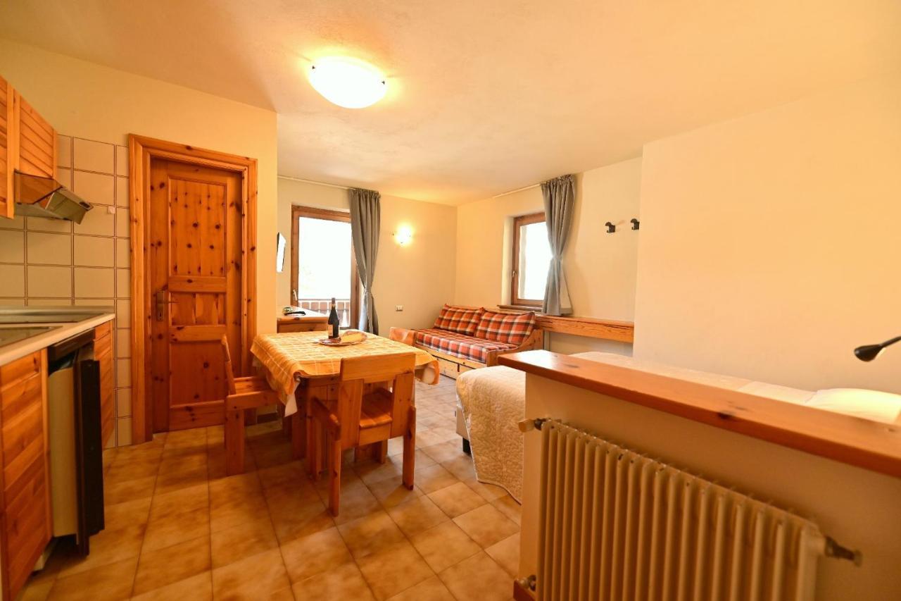 Residence Raethia Tra Bormio E Livigno Pradelle ภายนอก รูปภาพ