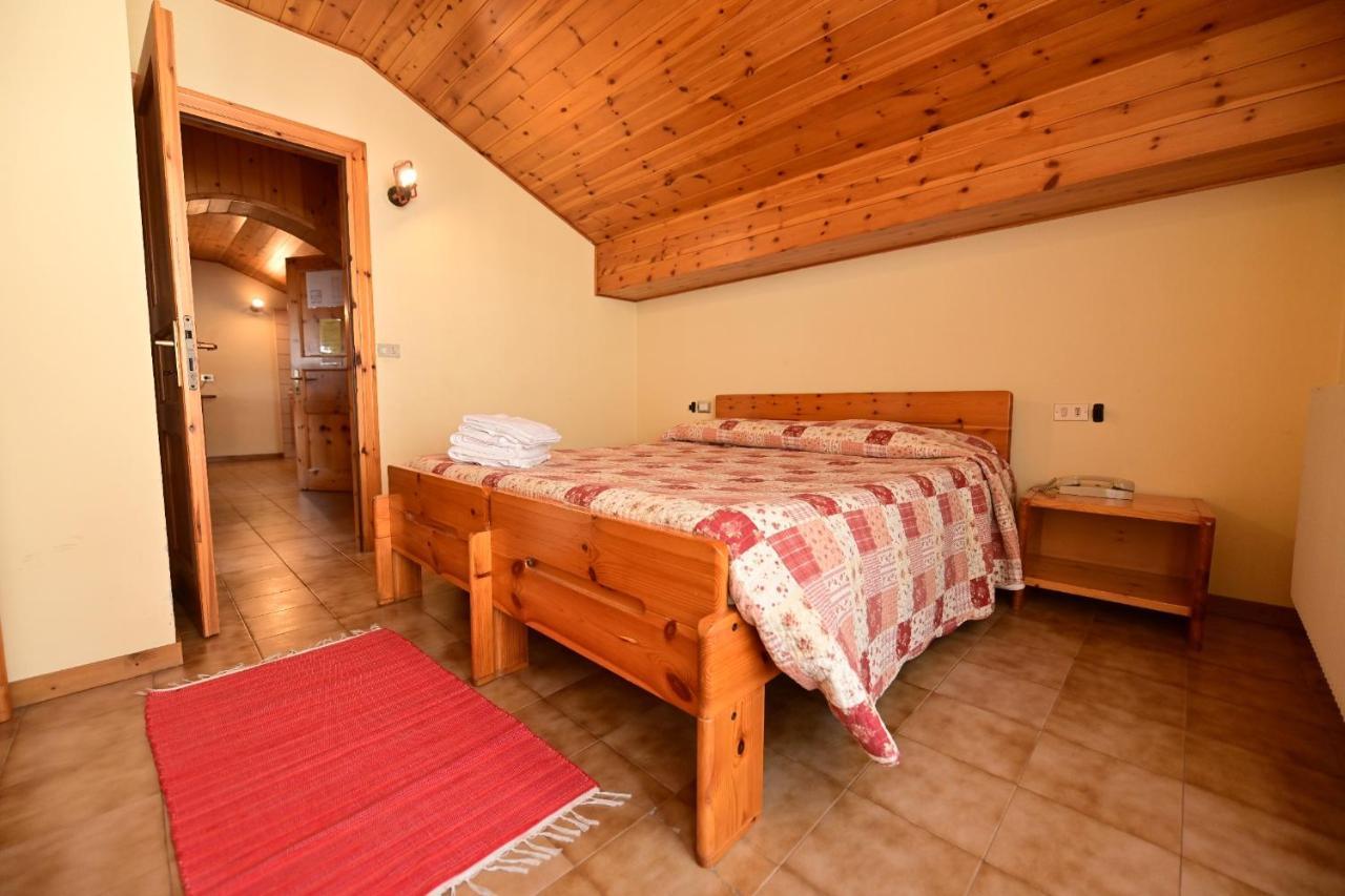 Residence Raethia Tra Bormio E Livigno Pradelle ภายนอก รูปภาพ