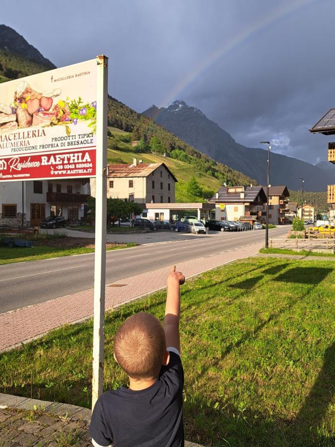 Residence Raethia Tra Bormio E Livigno Pradelle ภายนอก รูปภาพ