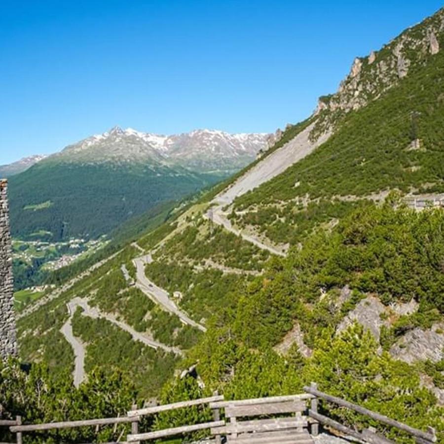 Residence Raethia Tra Bormio E Livigno Pradelle ภายนอก รูปภาพ