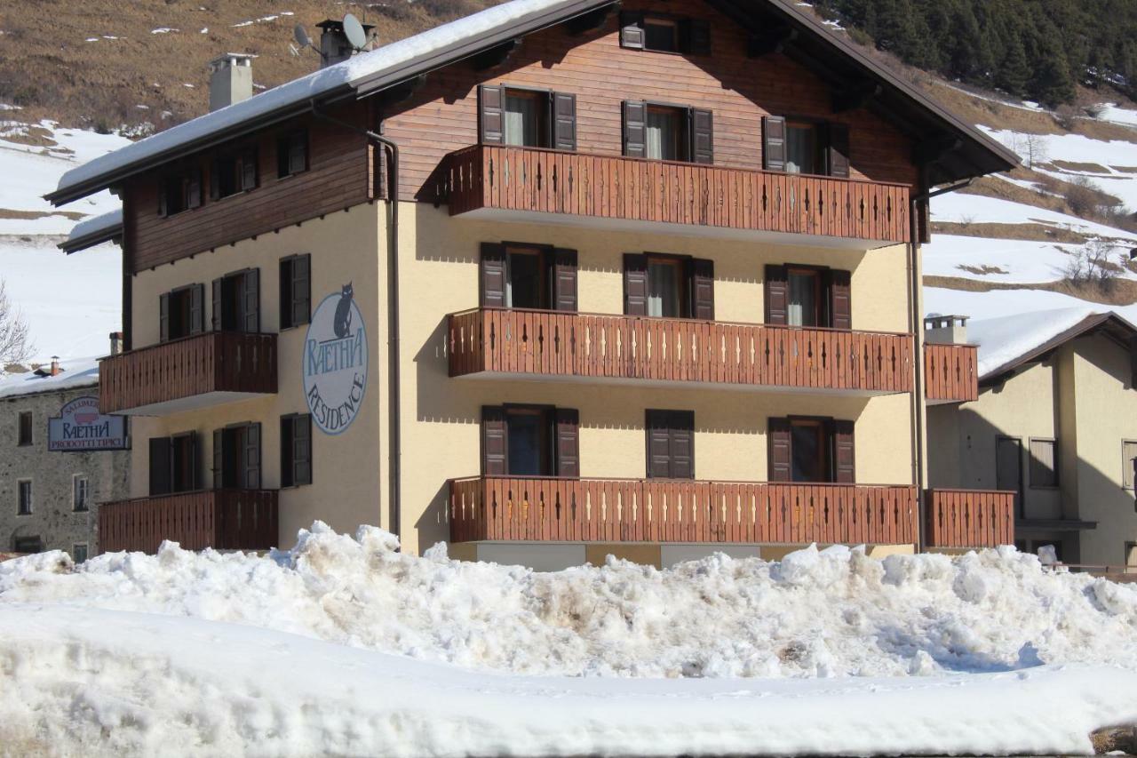 Residence Raethia Tra Bormio E Livigno Pradelle ภายนอก รูปภาพ