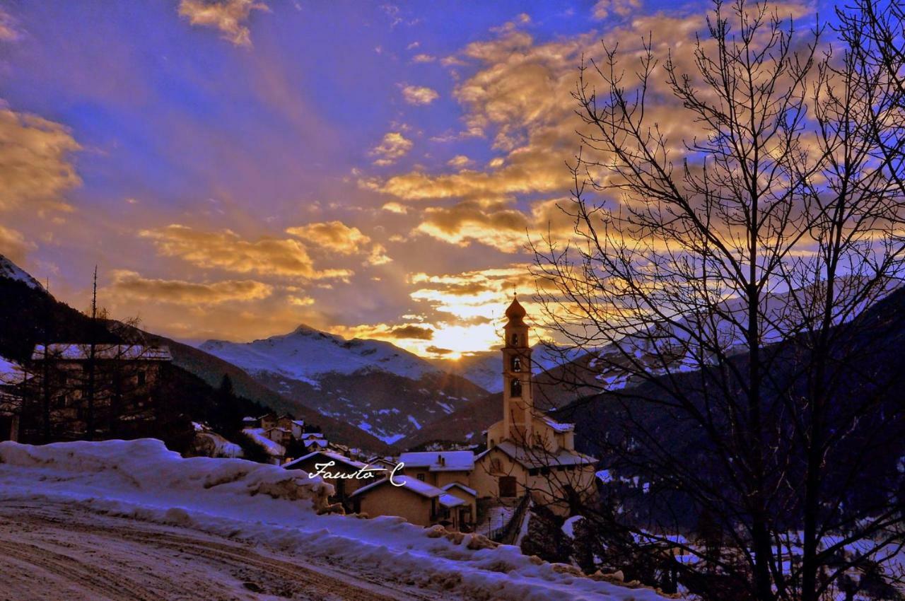 Residence Raethia Tra Bormio E Livigno Pradelle ภายนอก รูปภาพ