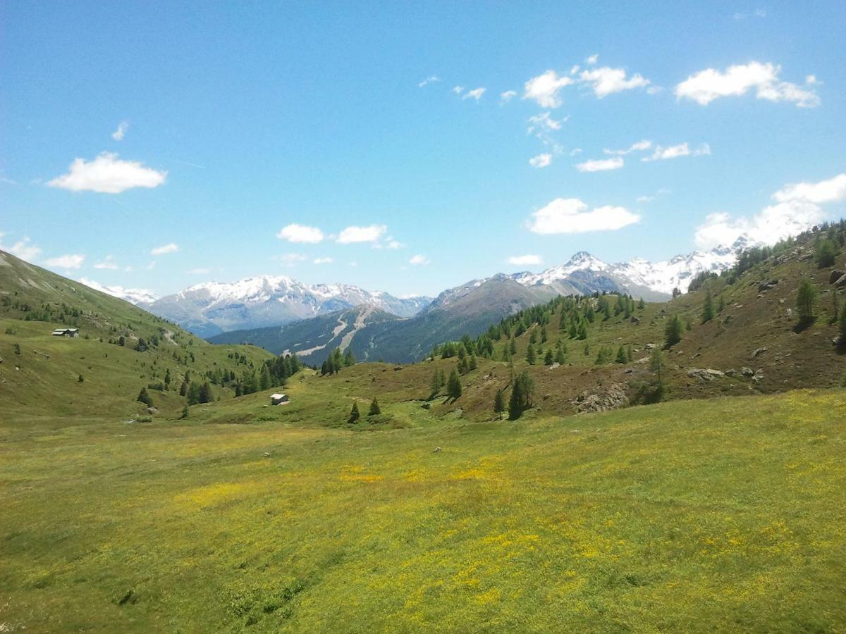 Residence Raethia Tra Bormio E Livigno Pradelle ภายนอก รูปภาพ