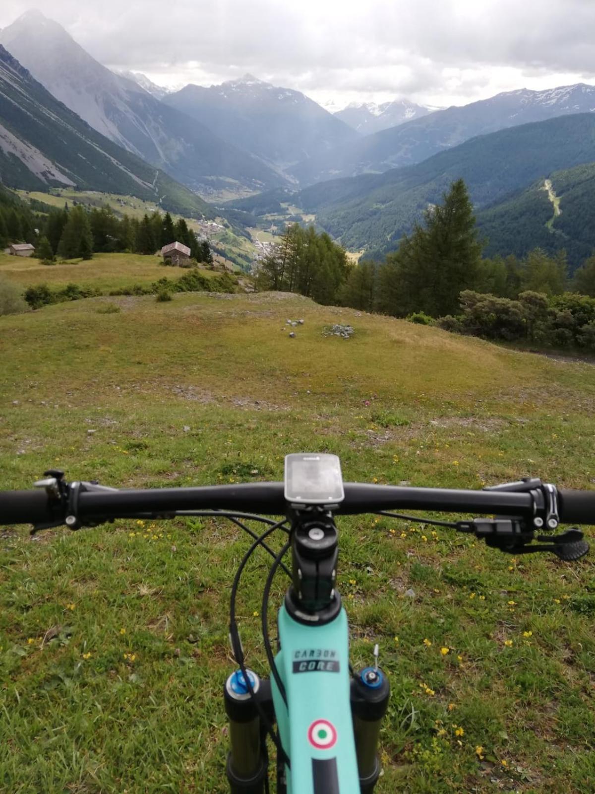 Residence Raethia Tra Bormio E Livigno Pradelle ภายนอก รูปภาพ