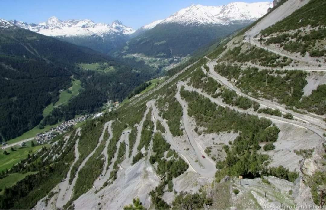 Residence Raethia Tra Bormio E Livigno Pradelle ภายนอก รูปภาพ
